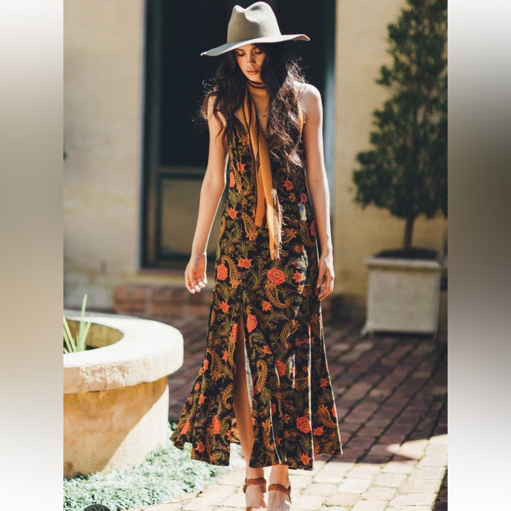 Spell and the gypsy etienne maxi slip slit strappy dress fit and flare floral